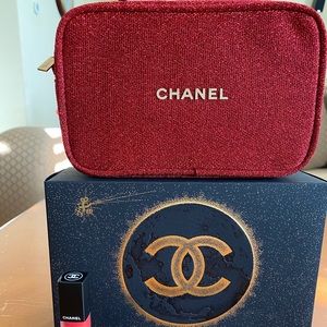**SOLD **CHANEL Gift Set/Matte Match Lip Color